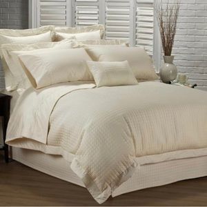 Hotel Collection quilted duvet cover